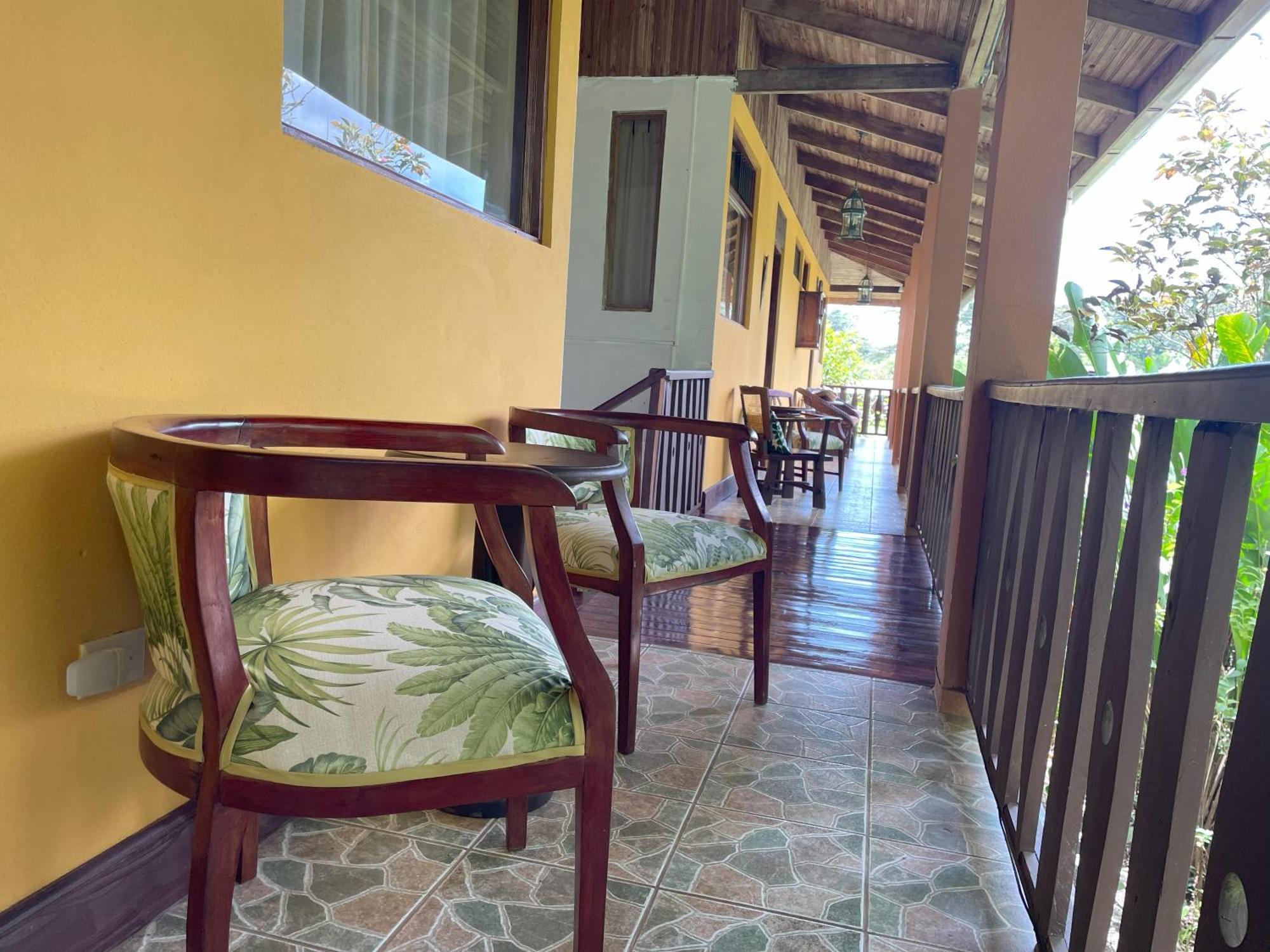 Kakao Lodge & Garden Rio Celeste ビハグア エクステリア 写真