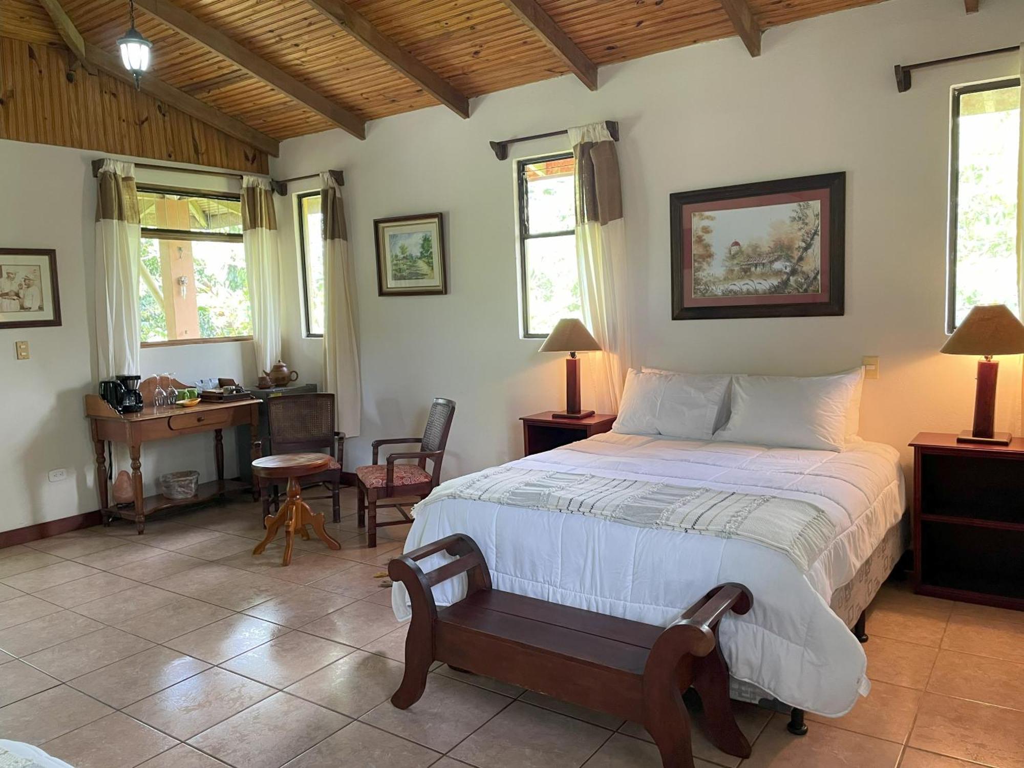 Kakao Lodge & Garden Rio Celeste ビハグア エクステリア 写真